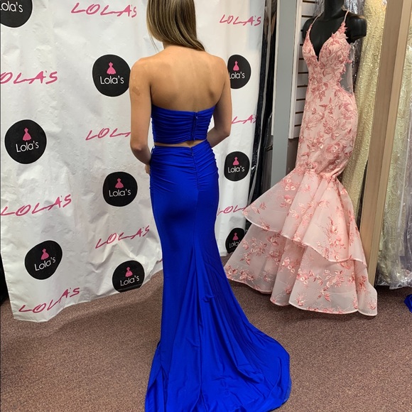 Royal Blue Two Piece Prom Dress. Model is 5’4. Never worn & slightly altered. - Picture 2 of 4